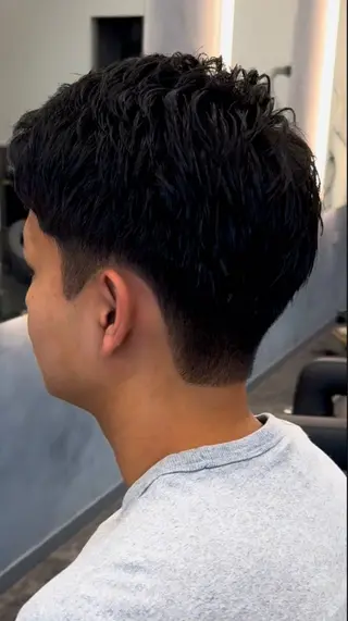 ショート メンズ 鈴木 陸のヘアスタイル