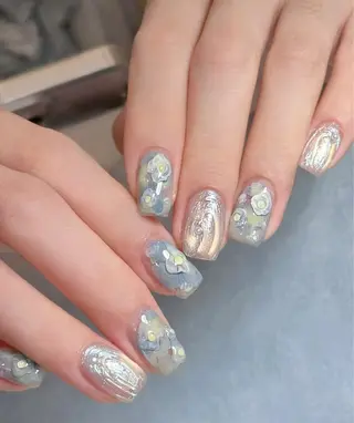 ネイル 相沢 さやかのネイルデザイン