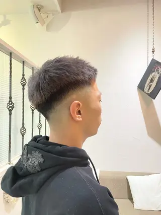 ショート カラー メンズ Men's hair salon First 中百舌鳥店所属・First なかもず 店 YUKIのヘアスタイル