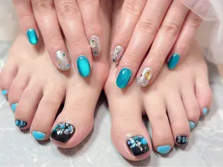 ネイル マジックミラー所属・マジック ミラーのネイルデザイン