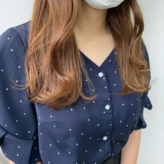 セミロング raika .のヘアスタイル