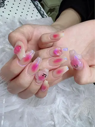 ネイル Le'a シズカのネイルデザイン