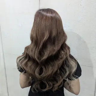 ロング 高見 凌のヘアスタイル