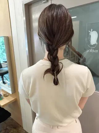 セミロング カラー yupi🐈‍⬛ レイヤー/パーマのヘアスタイル