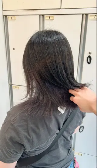 セミロング カラー インナー/デザイン カラー/ しゅうとのヘアスタイル
