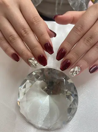 ネイル NAILSALON LUNON 獨協大学前駅店所属・LUNON 獨協大学前駅店のネイルデザイン
