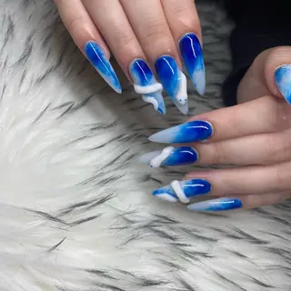 ネイル la vie  Luire所属・la vie Luire ｱｽｶのネイルデザイン