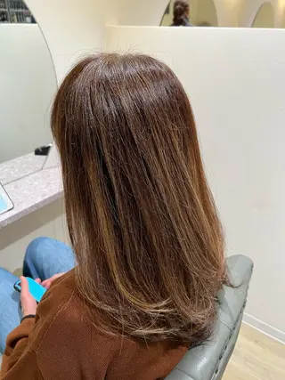 セミロング Academy 家坂のヘアスタイル