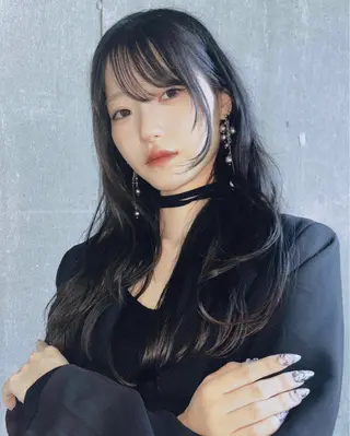 ロング 柳沼 帆伽のヘアスタイル