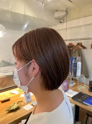カラー 三品 早妃のヘアスタイル