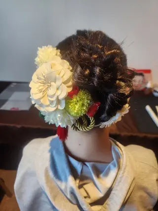 ヘアアレンジ セミロング サロンソレイユ(マツ エク/ヘアセット)のヘアスタイル