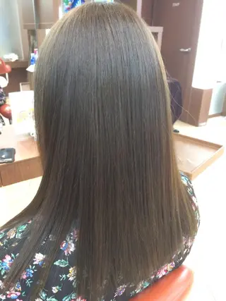 ミディアム カラー 森島 雅之のヘアスタイル