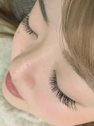 マツエク・マツパ Nordlys Room所属・やまにたゆか🌿 Nordlysのマツエク・マツパデザイン