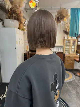 ミディアム YURAGI🌿 SAKIのヘアスタイル