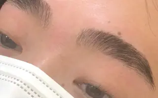 アイブロウ 【Mr.Alice】 天六店🐰のマツエク・マツパデザイン