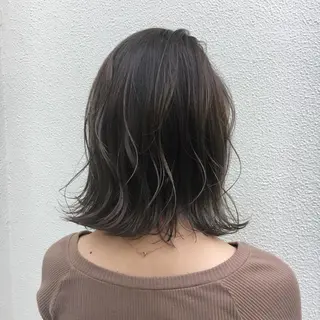 ミディアム カラー Freez狭間 裕美のヘアスタイル