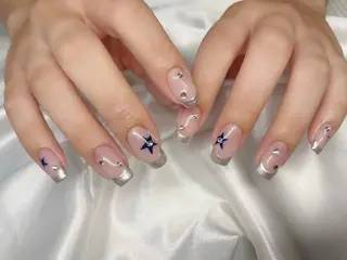 ネイル eyelash &nail SieG所属・SieG moeのネイルデザイン