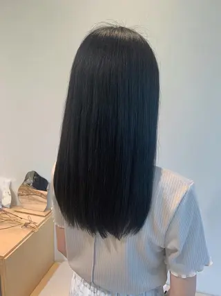 ロング カラー 村松 萌のヘアスタイル