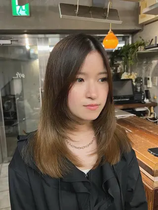 セミロング 土田かほ/本日🈳 透明感カラー🍃のヘアスタイル