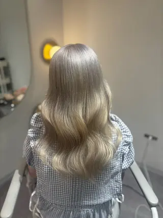 ロング 美髪✨艶髪✨髪質改善 カラー特化❣️二宮遥のヘアスタイル