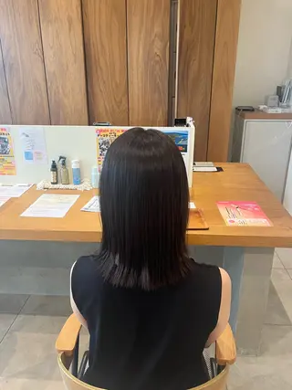 ミディアム 坂口 友莉香のヘアスタイル
