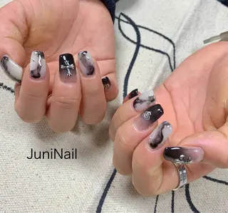 ネイル JuniNail 주니네일🇰🇷suのネイルデザイン