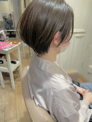 ショート ショート ボブ 梅田 木戸健人のヘアスタイル