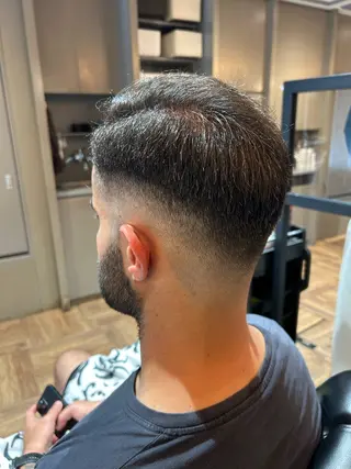 ショート メンズ BARBER SHOP 涼所属・清水 大生のヘアスタイル