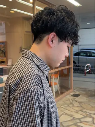 ショート パーマ メンズ 派手髪♡モデル募集 鈴木沙彩のヘアスタイル