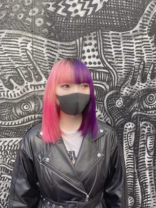 ミディアム カラー ヘアアレンジ haco+所属・🌈派手髪エクステ ブレイズ🌈ひろとのヘアスタイル