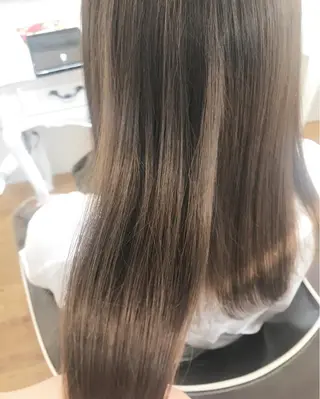 ミディアム yamaguchi kのヘアスタイル