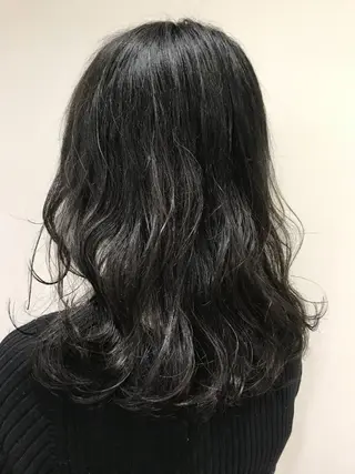 ロング カラー いけだ ひかり ハイライトくびれヘアのヘアスタイル