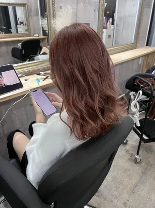 ミディアム サニーサイド大名 ダブルカラー髪質改善のヘアスタイル