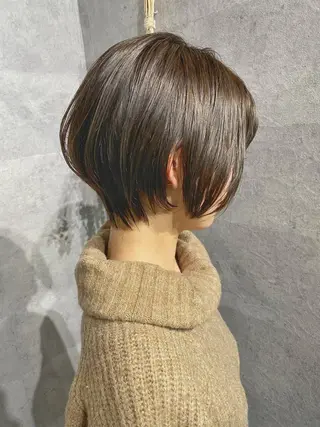 ショート Rico OFFICIALのヘアスタイル