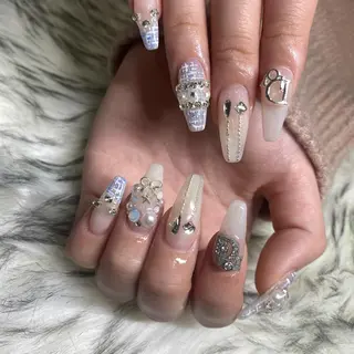 ネイル la vie  Luire所属・la vie Luire ｱｽｶのネイルデザイン