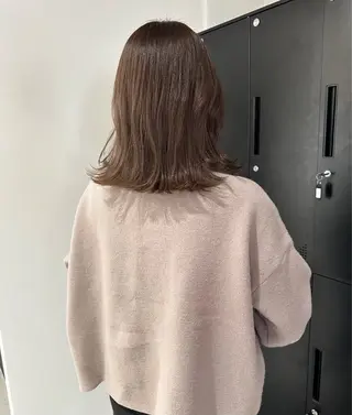 ミディアム カラー 🌬️attrait 髪質改善/個室サロンのヘアスタイル