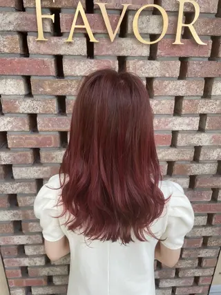 ミディアム FAVOR 警固店所属・まつお ゆいのヘアスタイル