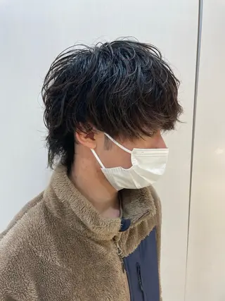 ミディアム パーマ メンズ 本厚木｜縮毛矯正/ 酸性スト専門サロンのヘアスタイル