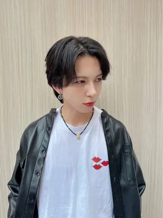 ショート 十文字 玲音のヘアスタイル