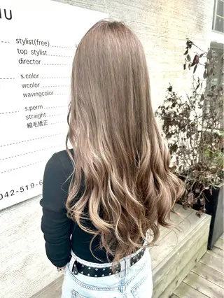 ロング カラー 𝒚𝒖-𝒓𝒊 ⸝⋆艶color🌙のヘアスタイル