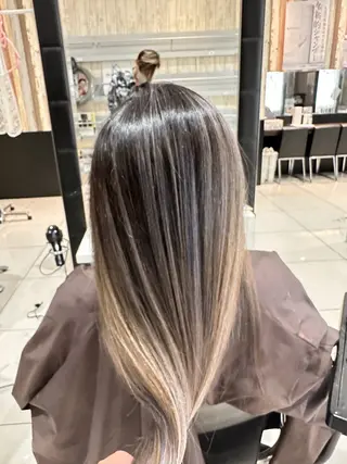 ロング カラー 神戸 大輝のヘアスタイル