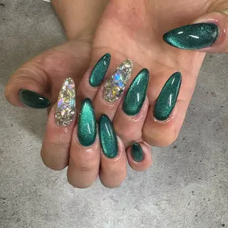 ロング nail salon  amour所属・井上 優愛のネイルデザイン