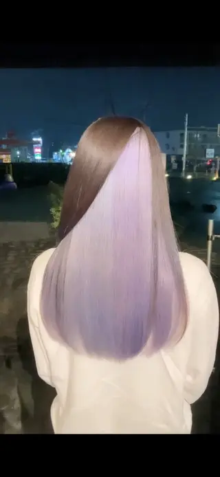 ロング カラー 梨菜/ハイトーン /ブリーチカラーのヘアスタイル