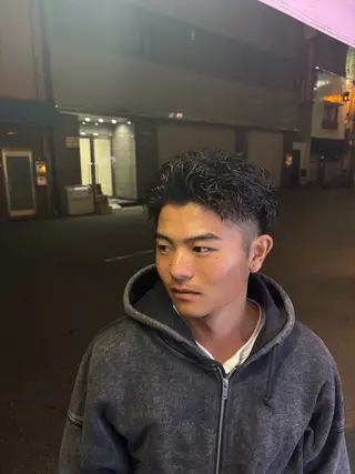 ショート パーマ 椎名 翔琉のヘアスタイル