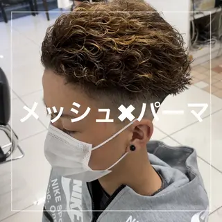 ショート カラー パーマ メンズ 🇰🇷ブリーチ✖︎ 髪質改善七星🇰🇷のヘアスタイル