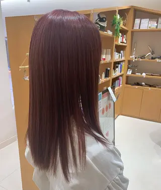 セミロング カラー 下川 由貴のヘアスタイル