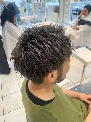 ショート カラー パーマ メンズ メンズスタイル特化 ♠️しおり♠️のヘアスタイル