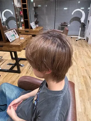 カラー 〖 南柏 〗 谷元 李乙奈のヘアスタイル