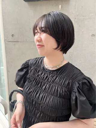 ショート 横浜/カット/ボブ/ レイヤーカットのヘアスタイル