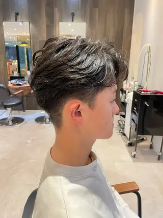 パーマ メンズ 透明感カラー🫧/ 髪質お悩み改善/みゆのヘアスタイル